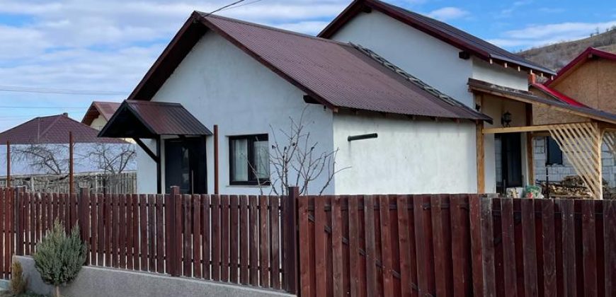 Casa noua Gioseni,teren 250 mp