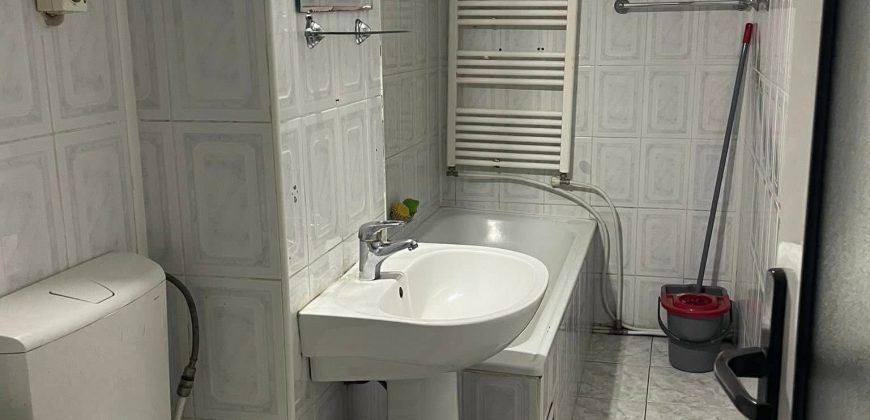 Apartament 3 decomandat et 3,zona Lidl Mioritei