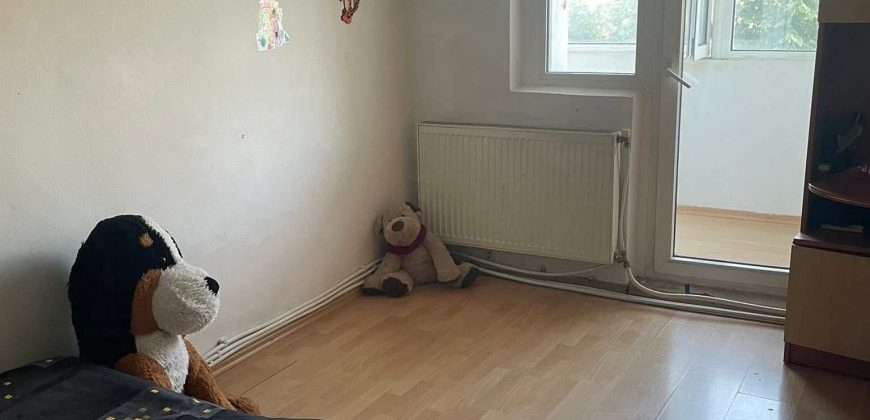 Apartament 3 decomandat et 3,zona Lidl Mioritei