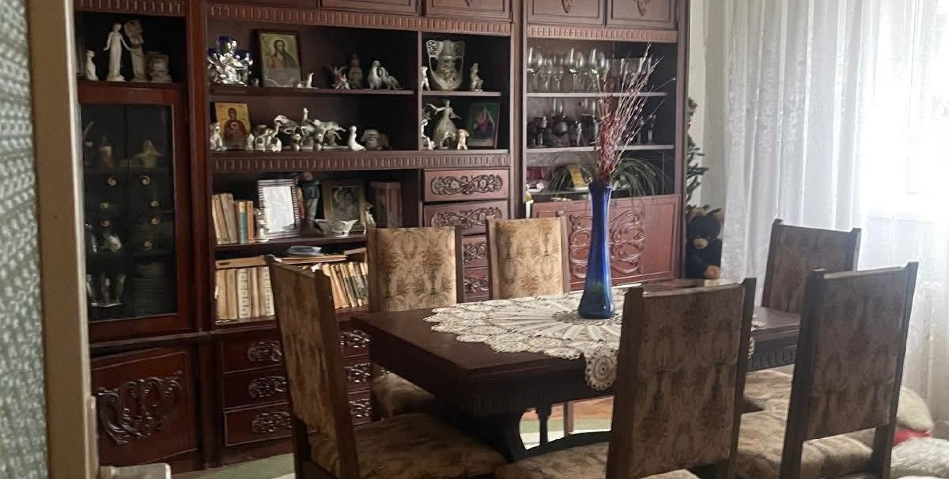 Apartament 2 decomandat,Piata Centrala,parter