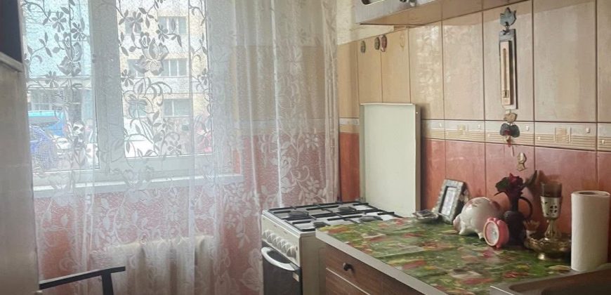 Apartament 2 decomandat,Piata Centrala,parter
